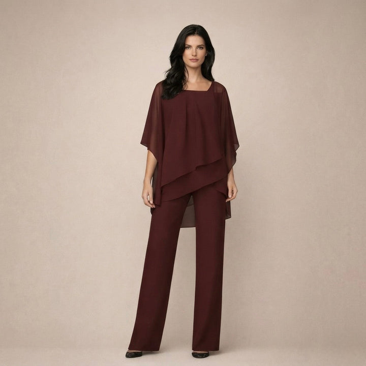 Cecilia | Elegante completo con blusa a balze
