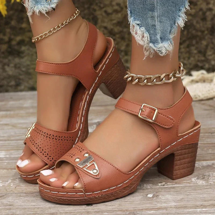 Nella | Comodi sandali ortopedici da donna stile boho