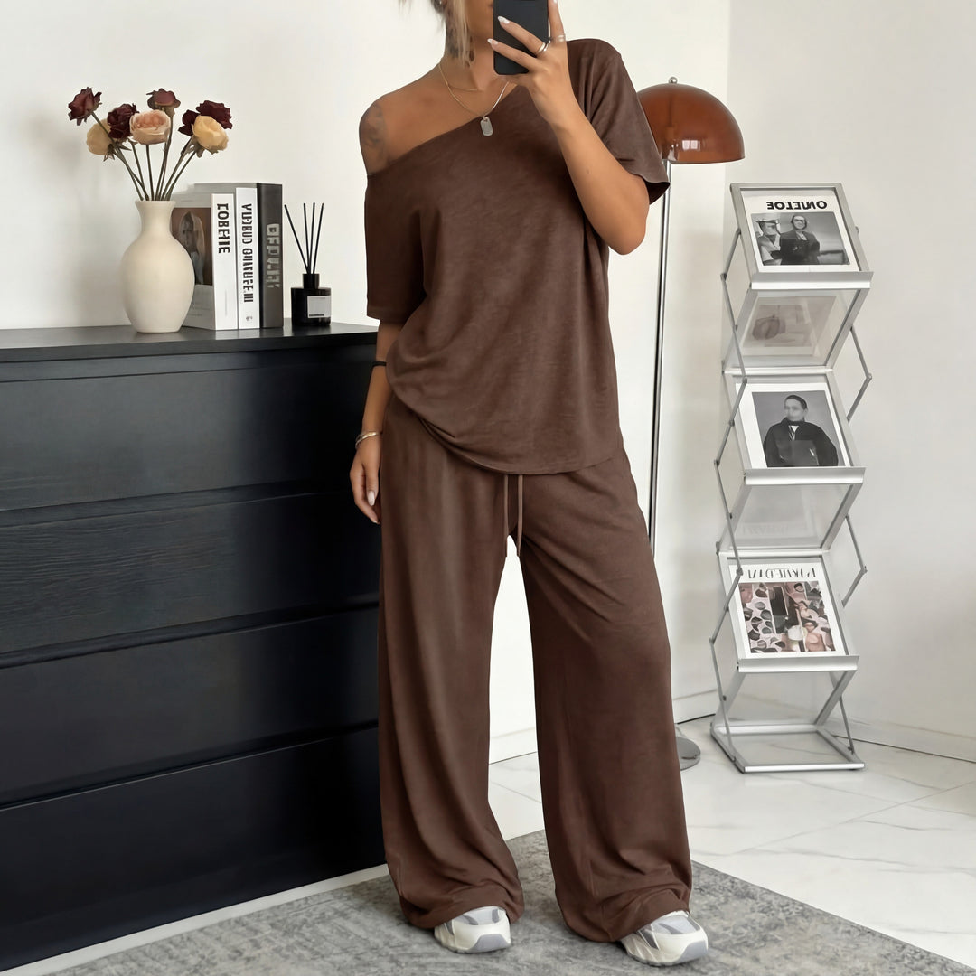 Carola | Completo due pezzi da donna con spalle scoperte