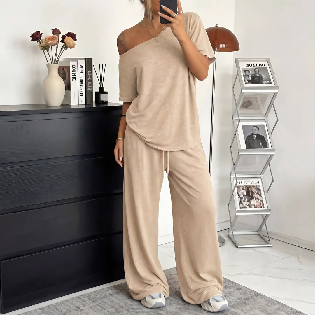 Carola | Completo due pezzi da donna con spalle scoperte
