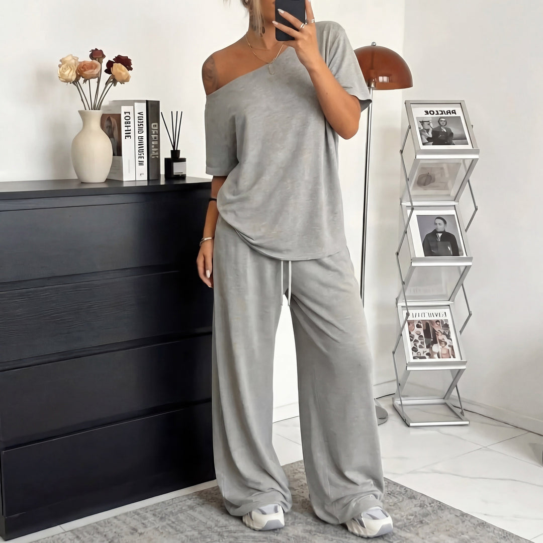 Carola | Completo due pezzi da donna con spalle scoperte